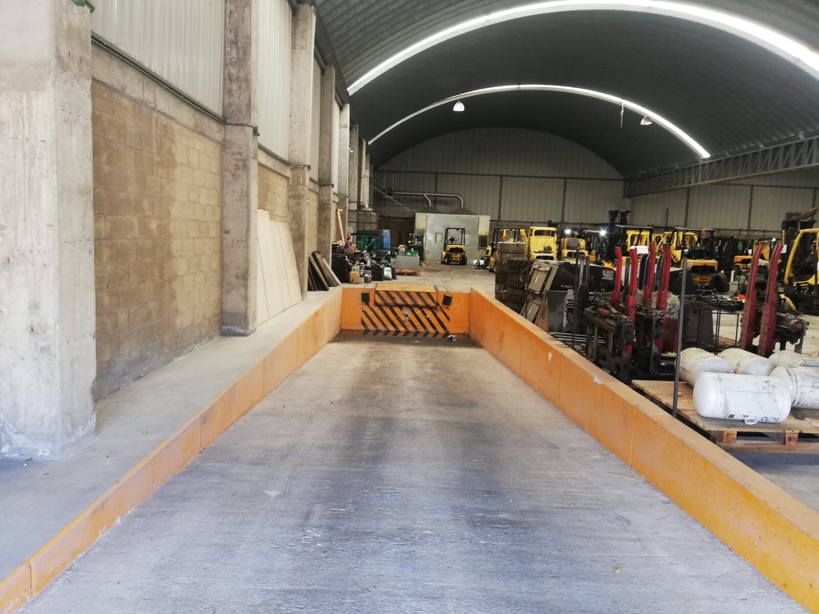 BODEGA EN RENTA DE 2,000 M2 EN EL ESPINO 3 imagen 2026 04 30 164154795