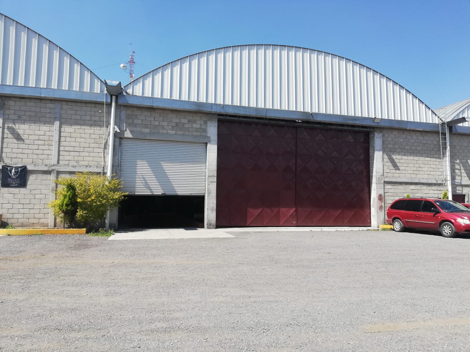BODEGA EN RENTA DE 2,000 M2 EN EL ESPINO 1 imagen 2026 04 30 164259962