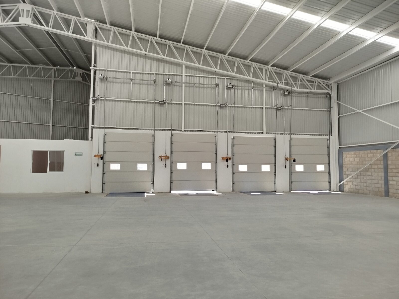 NAVE INDUSTRIAL DE 5,500 M2 EN PALMILLAS 4 imagen 2026 05 05 075559258